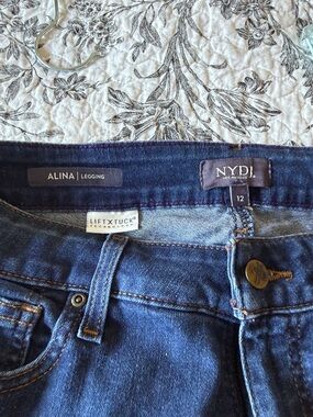 NYDJ Alina Legging Jeans in Dark Blue Denim